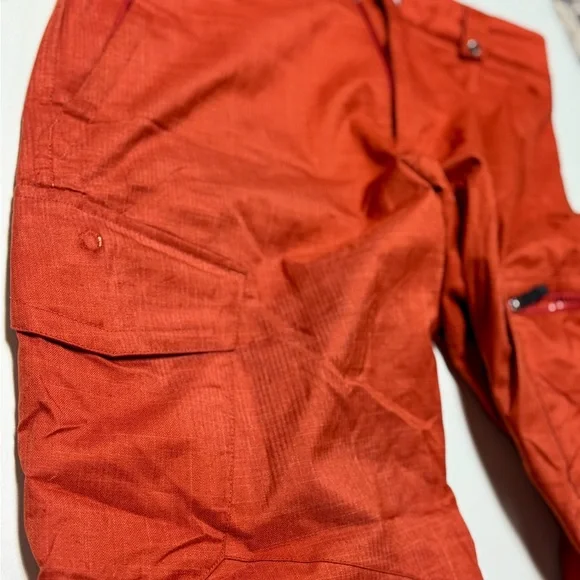 Burton DryRide Cargo Snowboard Pants - Picture 3 of 13